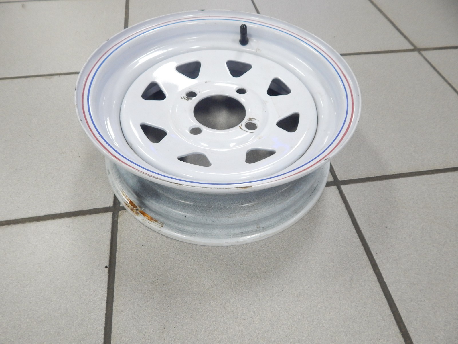 Americana 12″ x 4″ Steel White Trailer Rim Wheel – 30540