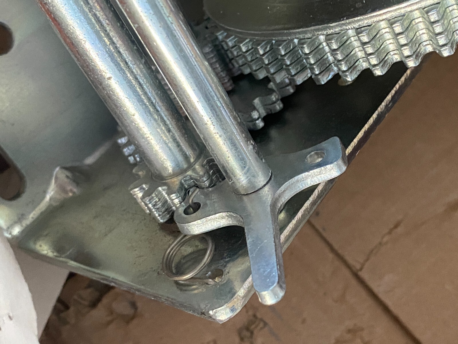 Dutton Lainson 14725 DL2000A 2000 Lb. Trailer Winch Plated – MADE IN USA