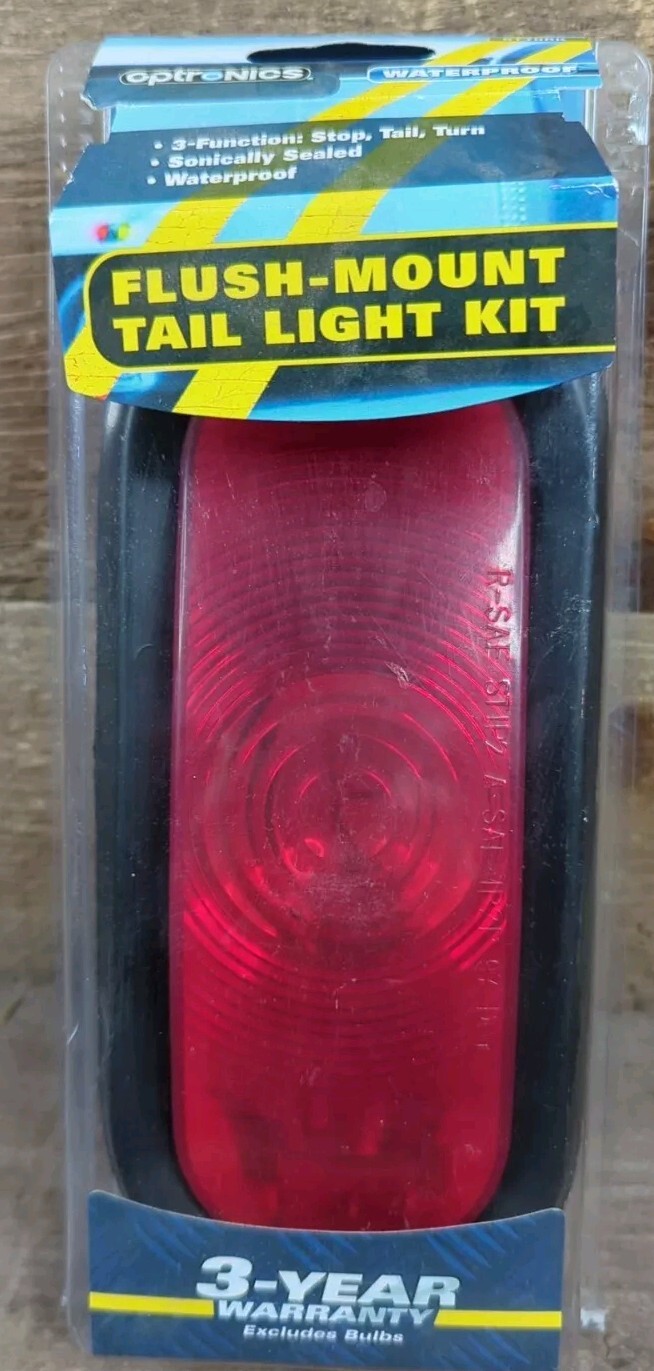 Optronics ST70RK 6″ Oval Stop/Turn/Tail Light, Red